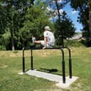 équipement de sport extérieur pour une aire de fitness : dips