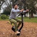 Agrès de sport extérieur pour une aire de fitness outdoor : vélo vue 2