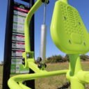 équipement de sport extérieur pour une aire de fitness : biceps curl vue 2