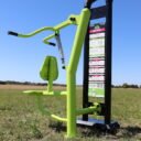 équipement de sport extérieur pour une aire de street workout : multi press vue 5