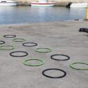 Agrès de sport extérieur pour une aire de fitness outdoor : anneaux motricité freetness vue 2