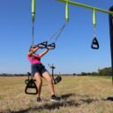Portique TRX pour une aire de fitness utilisation
